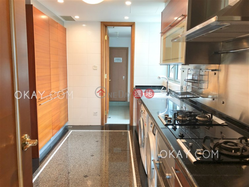 HK$ 110,000/ 月|Branksome Crest-中區3房2廁,星級會所,連車位,露台《Branksome Crest出租單位》