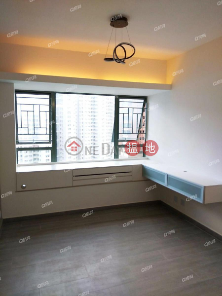 Property Search Hong Kong | OneDay | Residential, Sales Listings, Tower 8 Island Resort | 3 bedroom Low Floor Flat for Sale
