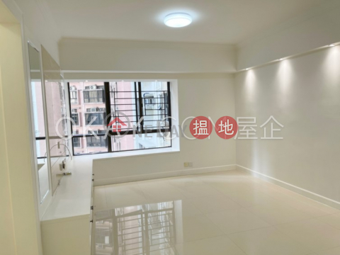 Nicely kept 3 bedroom in Mid-levels West | Rental | Excelsior Court 輝鴻閣 _0