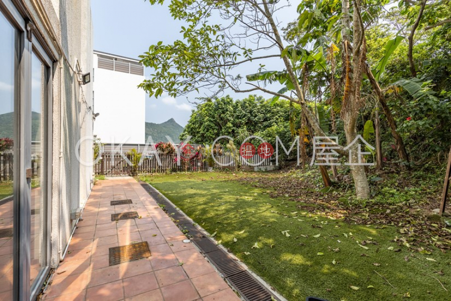 HK$ 26M Cala D\'or | Sai Kung Stylish house with sea views, rooftop & balcony | For Sale