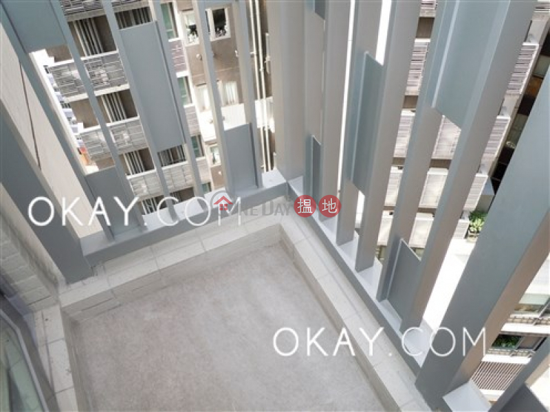 HK$ 27,200/ month, Resiglow Pokfulam Western District, Cozy 1 bedroom with balcony | Rental