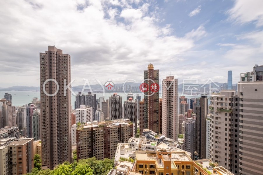 HK$ 62,000/ month | Realty Gardens | Western District Efficient 3 bedroom with balcony & parking | Rental