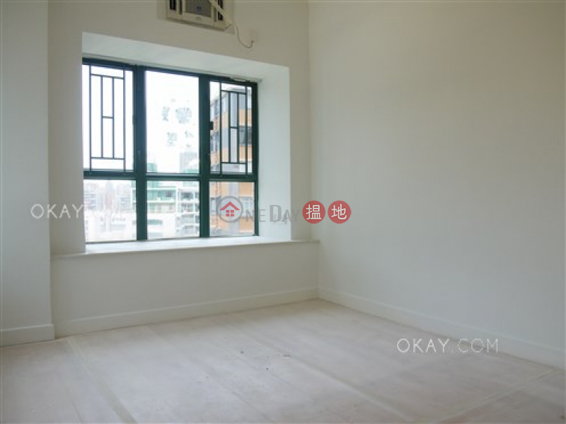 HK$ 30,000/ month, Scholastic Garden, Western District | Cozy 2 bedroom in Mid-levels West | Rental
