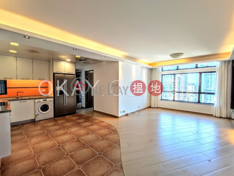 Popular 3 bedroom with parking | For Sale | Blessings Garden 殷樺花園 _0