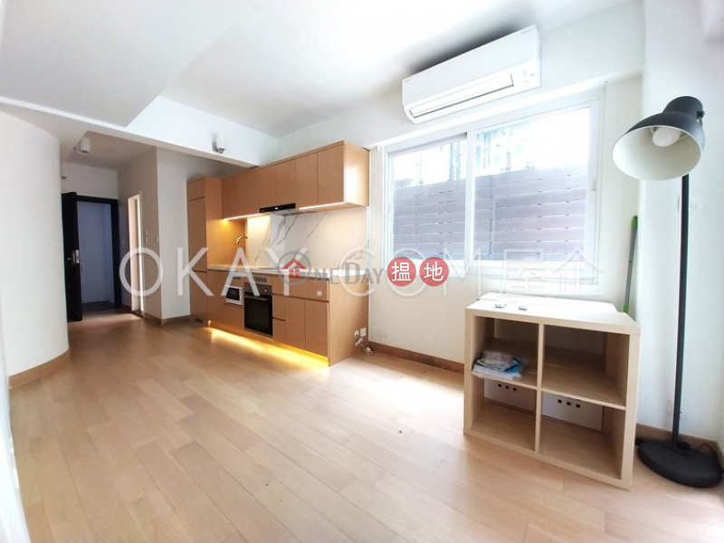 HK$ 30,000/ month, 1-3 Shin Hing Street, Central District | Unique 1 bedroom with terrace | Rental