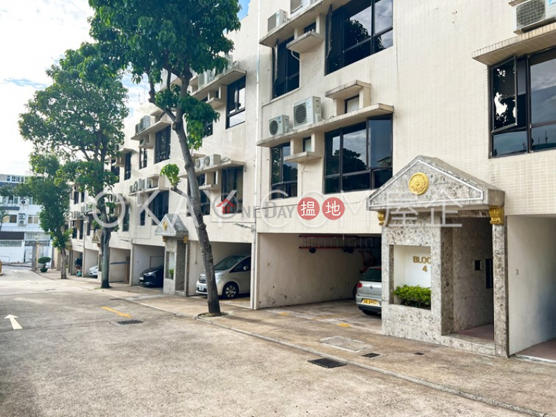 Luxurious 3 bedroom with parking | For Sale | Greenview Garden 綠怡花園 Sales Listings