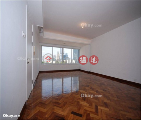 Efficient 3 bed on high floor with sea views & balcony | For Sale | Wing Hong Mansion 永康大廈 _0