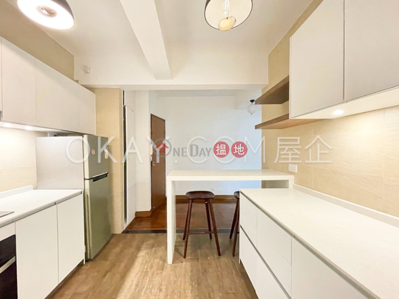 Gorgeous 2 bedroom with balcony | For Sale | 12 Conduit Road | Western District | Hong Kong, Sales HK$ 13.9M