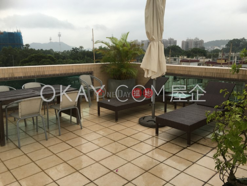 Popular house with rooftop & balcony | Rental | Sha Kok Mei 沙角尾村1巷 Rental Listings