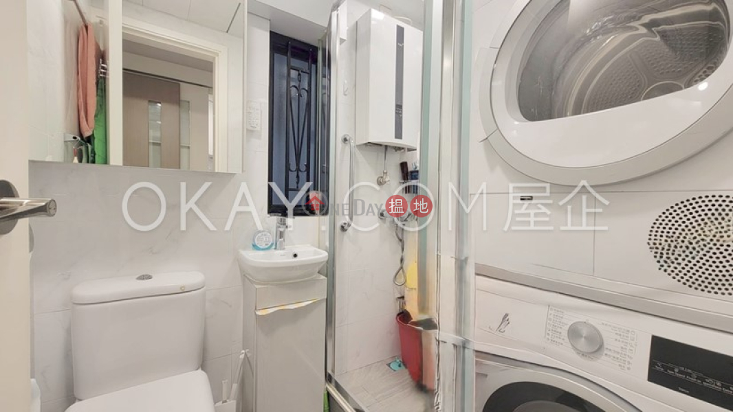 Gorgeous 3 bedroom on high floor | For Sale, 43-45 Hong Shing Street | Eastern District, Hong Kong, Sales HK$ 11.28M
