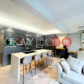 Efficient 3 bedroom with balcony | For Sale | Wah Hing Industrial Mansions 華興工業大廈 _0
