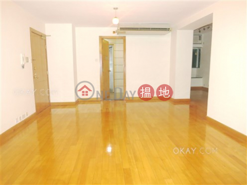Popular 3 bedroom with balcony & parking | Rental | Grand Deco Tower 帝后臺 _0