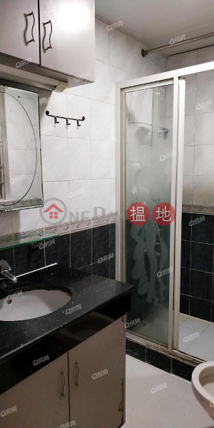 Property Search Hong Kong | OneDay | Residential, Rental Listings | Healthy Gardens | 2 bedroom Mid Floor Flat for Rent