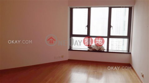 Gorgeous 2 bedroom on high floor with harbour views | Rental | 80 Robinson Road 羅便臣道80號 _0