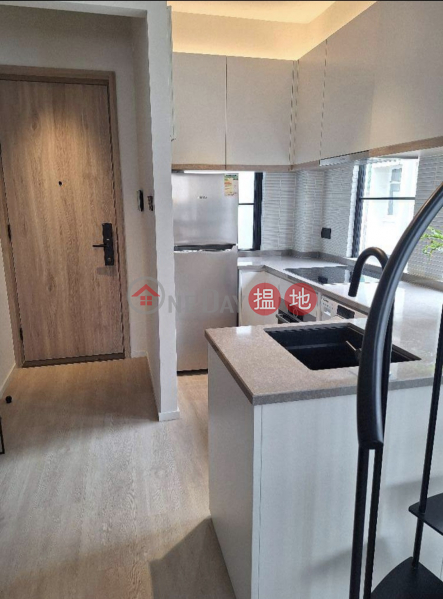 HK$ 45,000/ month 52 Gage Street Central District | FIFTY TWO KAO