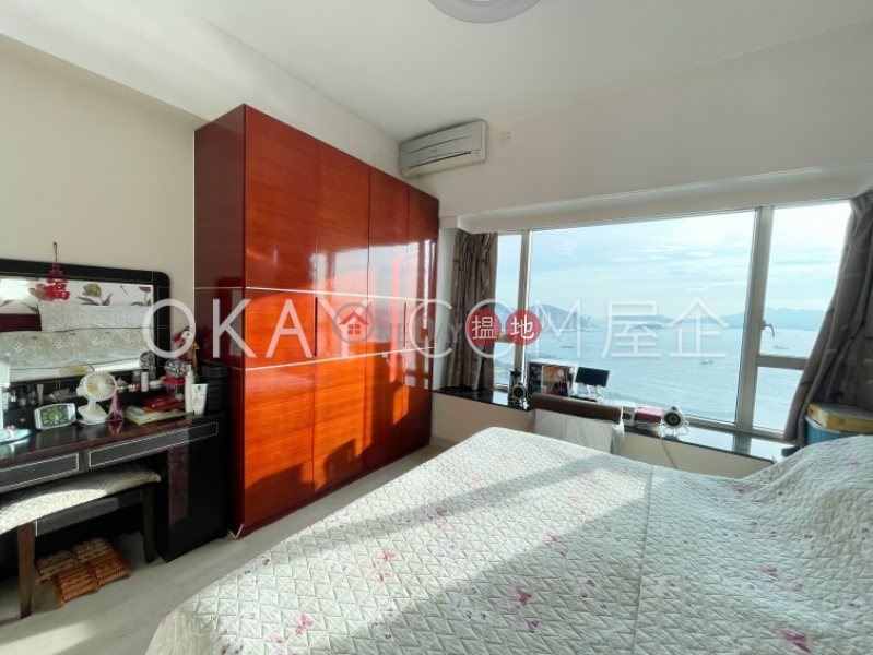Lovely 4 bedroom on high floor with parking | For Sale | Sorrento Phase 2 Block 1 擎天半島2期1座 Sales Listings