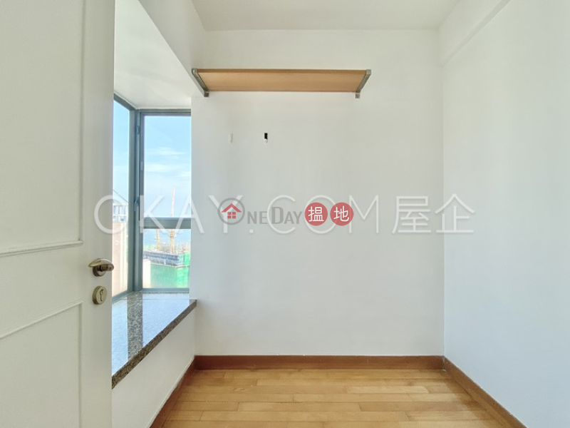 Cozy 2 bedroom on high floor with rooftop | Rental | Queen\'s Terrace 帝后華庭 Rental Listings