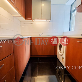 Popular 3 bedroom with balcony | Rental, 2 Park Road 柏道2號 | Western District (OKAY-R40853)_0