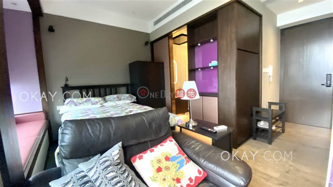 Property Search Hong Kong | OneDay | Residential, Sales Listings, Unique high floor with harbour views & balcony | For Sale