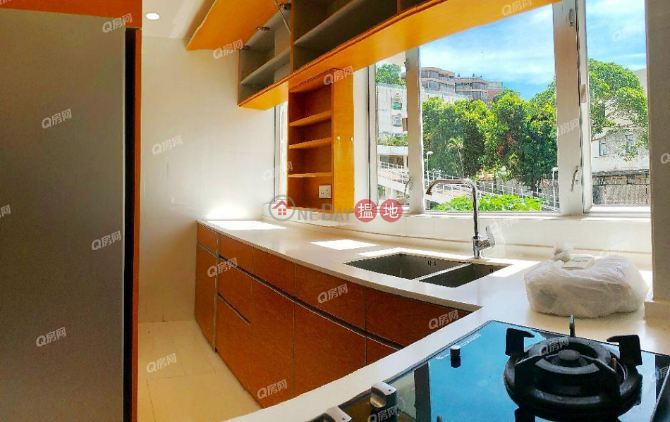 Property Search Hong Kong | OneDay | Residential | Sales Listings, Beaconsfield Court | 3 bedroom High Floor Flat for Sale