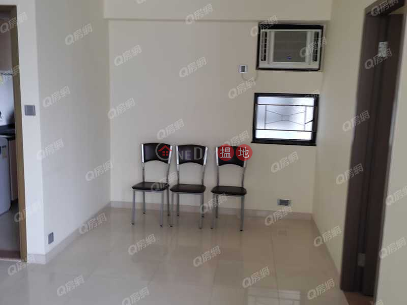 Block D (Flat 1 - 8) Kornhill | 3 bedroom Mid Floor Flat for Rent | Block D (Flat 1 - 8) Kornhill 康怡花園 D座 (1-8室) Rental Listings