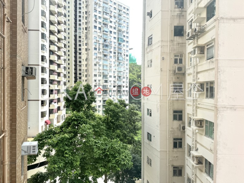 Cozy 2 bedroom with parking | For Sale, Tai Hang Terrace 大坑台 Sales Listings | Wan Chai District (OKAY-S50176)