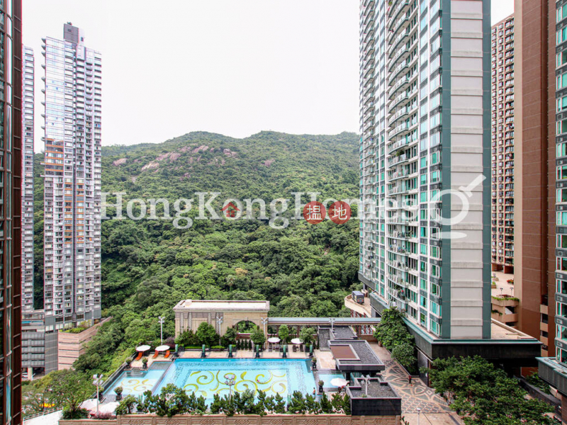 Property Search Hong Kong | OneDay | Residential | Rental Listings | 3 Bedroom Family Unit for Rent at Dragon Garden