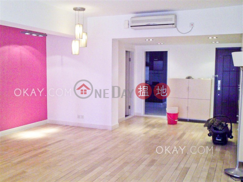 Charming 3 bedroom with balcony & parking | Rental | Moon Fair Mansion 滿輝大廈 _0