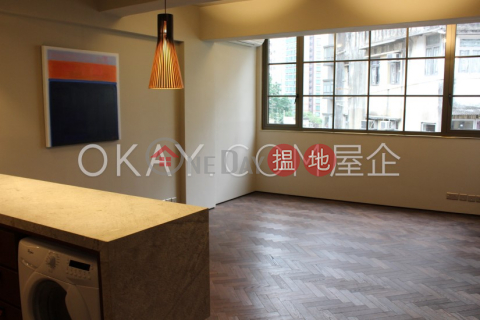 Lovely 2 bedroom in Sheung Wan | For Sale | Hollywood Building 荷李活大樓 _0