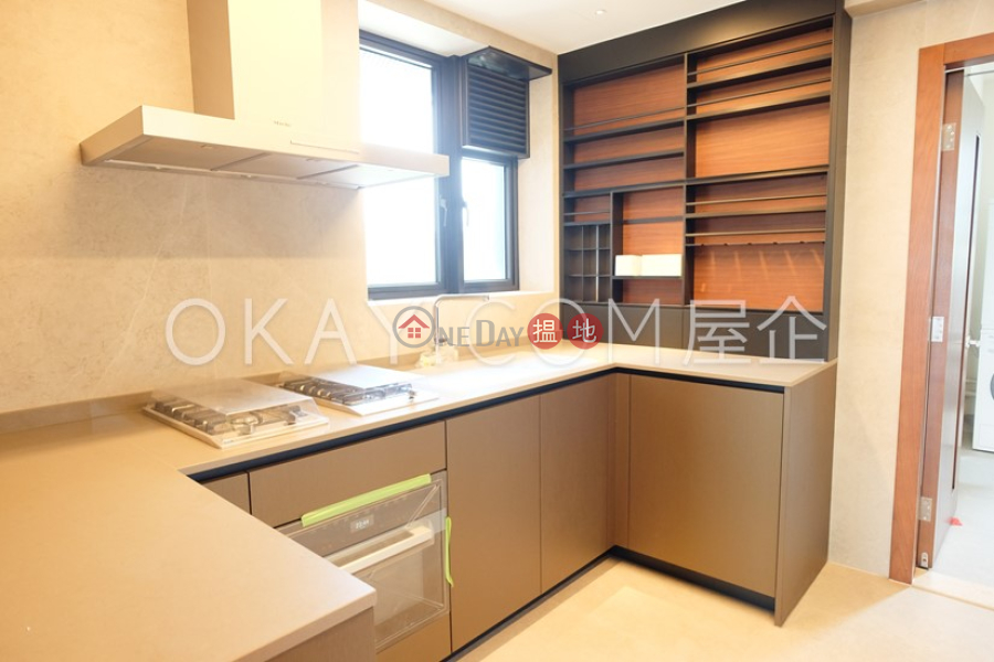 HK$ 59,000/ month Victoria Coast Western District | Nicely kept 2 bedroom with balcony | Rental