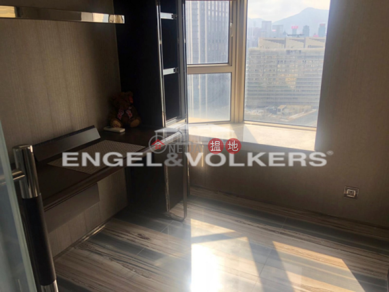 Property Search Hong Kong | OneDay | Residential Rental Listings | 3 Bedroom Family Flat for Rent in Tsim Sha Tsui
