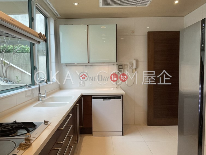 HK$ 120,000/ month | Phase 1 Regalia Bay | Southern District, Gorgeous house with sea views, rooftop & balcony | Rental