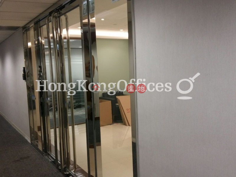 Property Search Hong Kong | OneDay | Office / Commercial Property Rental Listings Office Unit for Rent at Shun Tak Centre