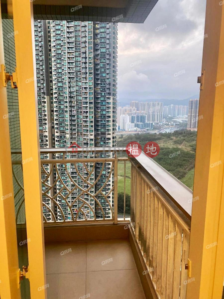 Montreal (Tower 3 - R Wing) Phase 1 The Capitol Lohas Park | 3 bedroom Mid Floor Flat for Rent | Montreal (Tower 3 - R Wing) Phase 1 The Capitol Lohas Park 日出康城 1期 首都 蒙特利爾 (3座-右翼) Rental Listings