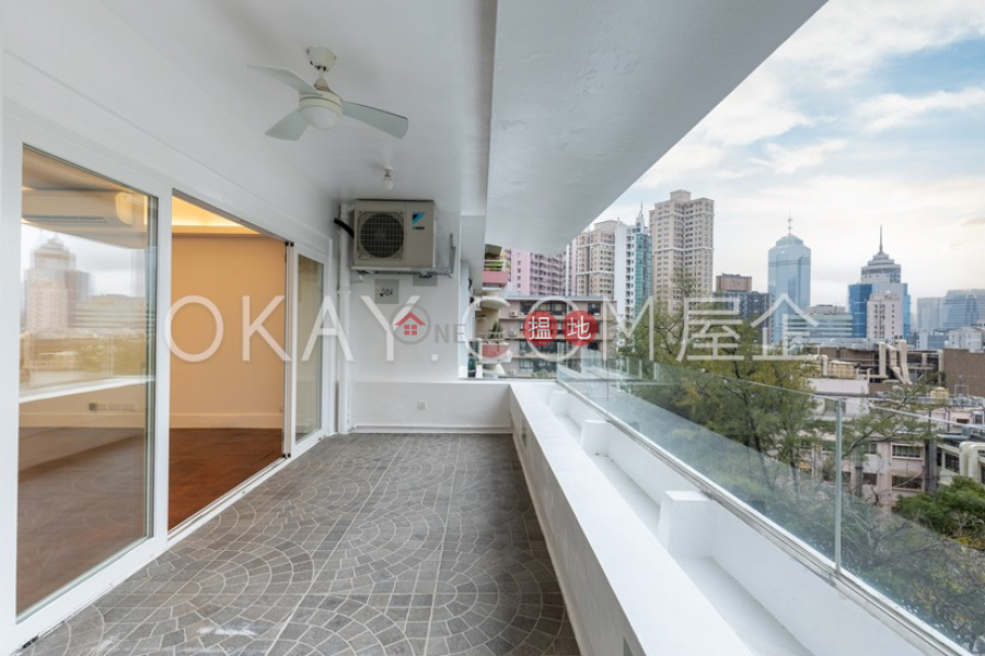 HK$ 105,000/ month, Pine Court Block A-F Central District | Efficient 4 bedroom on high floor with balcony | Rental