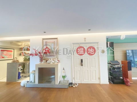 Efficient 4 bedroom with balcony & parking | For Sale | Block 45-48 Baguio Villa 碧瑤灣45-48座 _0