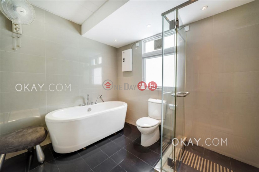 HK$ 53.8M The Riviera | Sai Kung, Gorgeous house with sea views, rooftop | For Sale