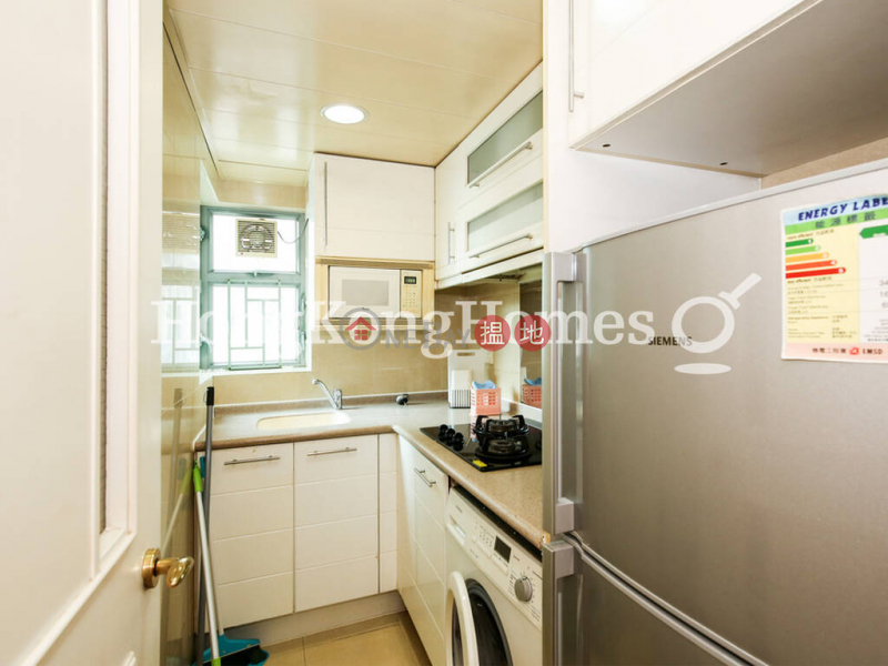 Property Search Hong Kong | OneDay | Residential Rental Listings | 3 Bedroom Family Unit for Rent at Queen\'s Terrace