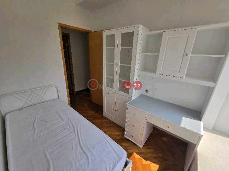 Avignon, Middle | A Unit | Residential, Sales Listings HK$ 10M