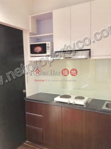 HK$ 16,000/ month Tai Yue Building, Central District Apartment for Rent in Mid-Levels Central