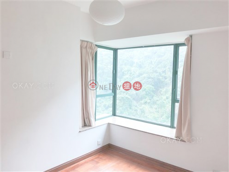 Lovely 2 bedroom in Mid-levels Central | Rental | Hillsborough Court 曉峰閣 Rental Listings