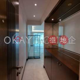 Nicely kept 3 bedroom with parking | Rental | HILLSEA COURT 匯山園 _0