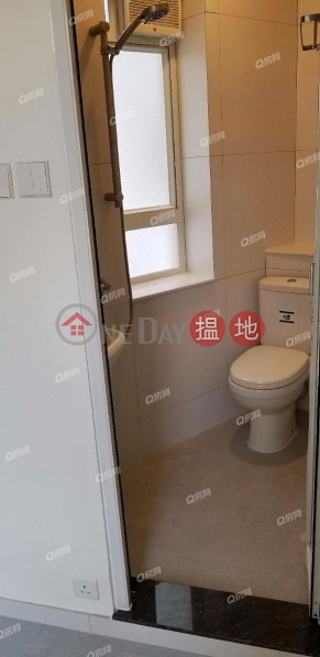 Property Search Hong Kong | OneDay | Residential Rental Listings | Se-Wan Mansion | 3 bedroom High Floor Flat for Rent