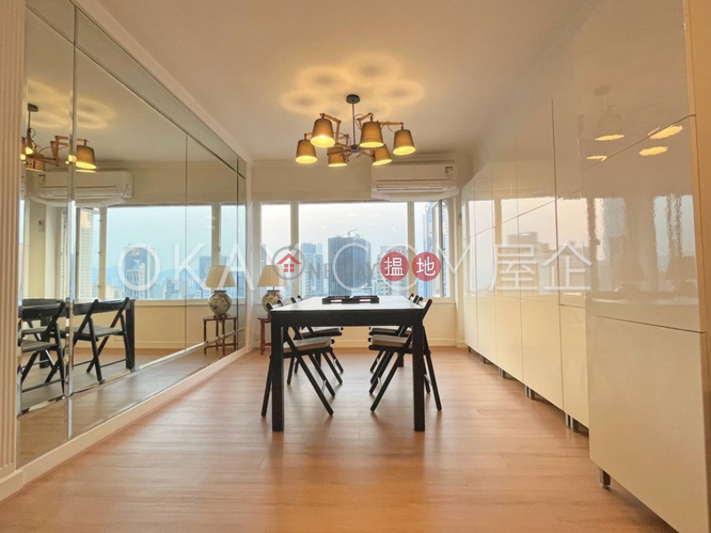HK$ 18M Block A Grandview Tower | Eastern District, Efficient 3 bedroom on high floor with parking | For Sale