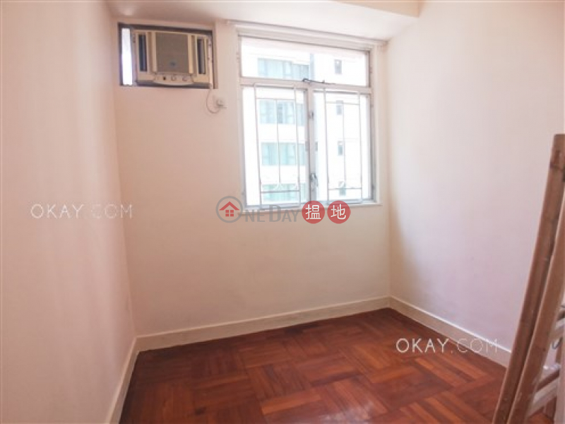 Generous 3 bedroom in Mid-levels West | Rental 24 Yuk Wah Crescent | Wong Tai Sin District | Hong Kong | Rental HK$ 26,500/ month