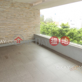Efficient 3 bed on high floor with balcony & parking | Rental