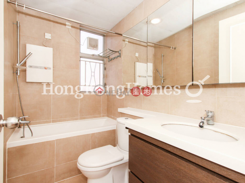 HK$ 40,000/ month | University Court, Kowloon City | 4 Bedroom Luxury Unit for Rent at University Court