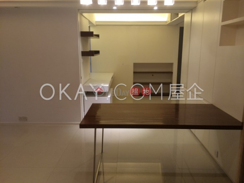 Tasteful 3 bedroom on high floor with parking | Rental | Elegant Terrace Tower 2 慧明苑2座 Rental Listings