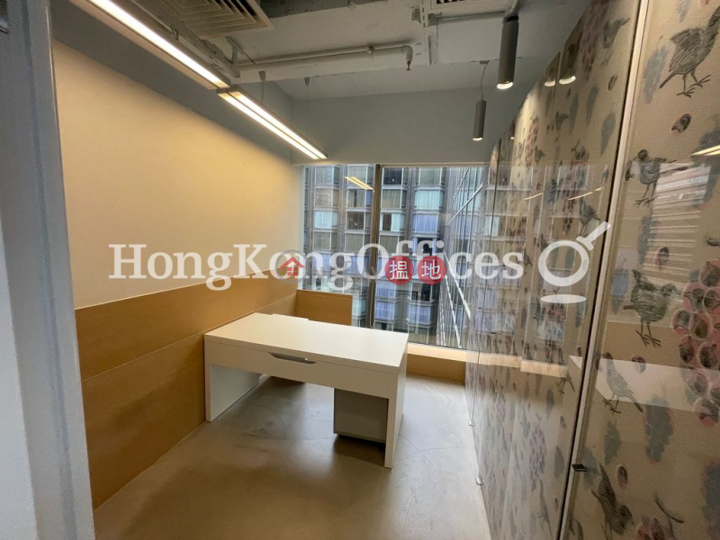 HK$ 32,999/ month, Wing On Plaza , Yau Tsim Mong | Office Unit for Rent at Wing On Plaza