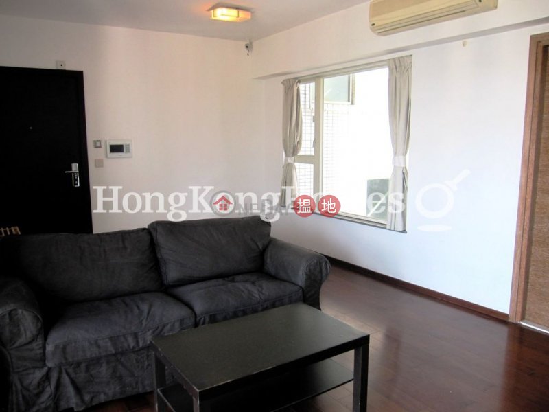 HK$ 36,000/ month, Centrestage Central District | 3 Bedroom Family Unit for Rent at Centrestage